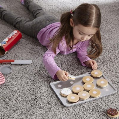 Melissa & Doug Drevený set na pečenie koláčikov